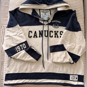 Vintage Canucks Hoodie